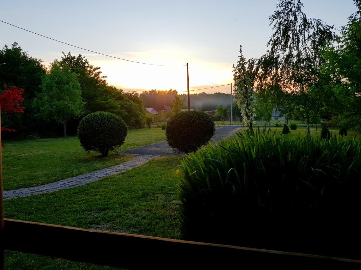 Kuca Za Odmor Rubic Villa Vinkovce Kültér fotó